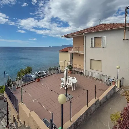 Appartement Terrace With Sea View In With Wifi And Ac Borgio Verezzi